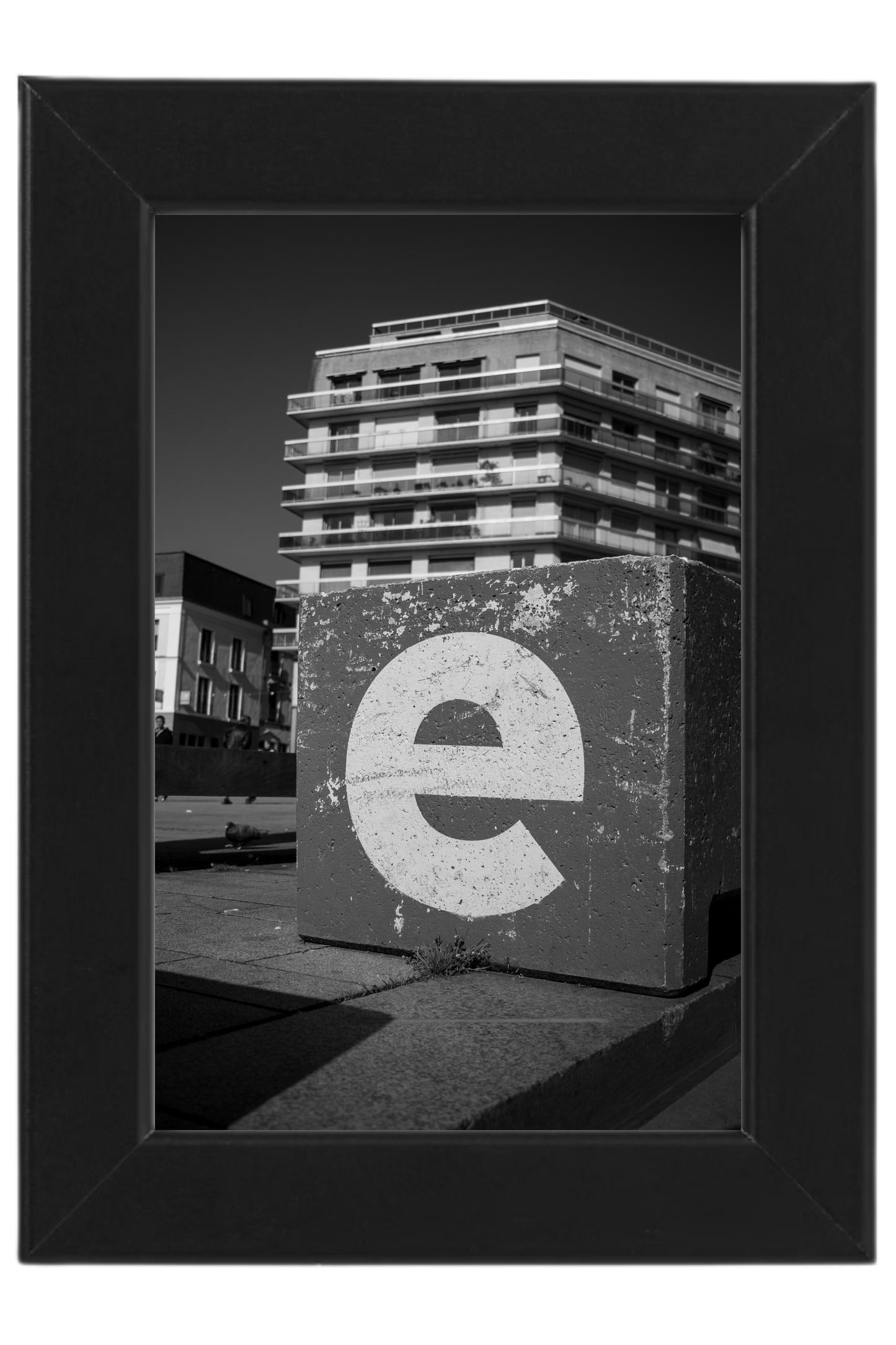 Lettre E
