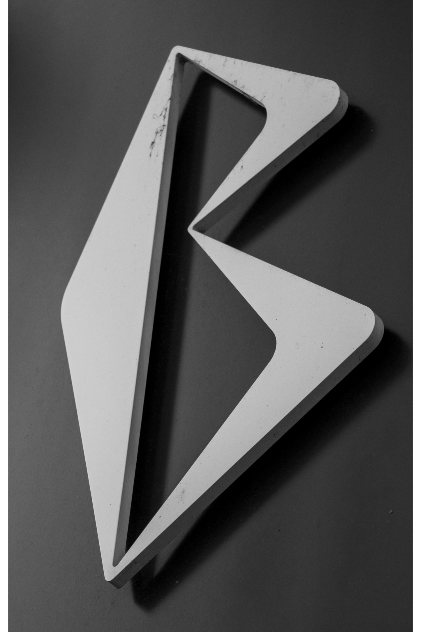 Lettre B